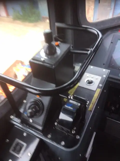 Kapal kru untuk dijual