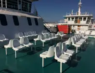 Kapal feri dijual