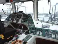 Kapal patroli untuk dijual