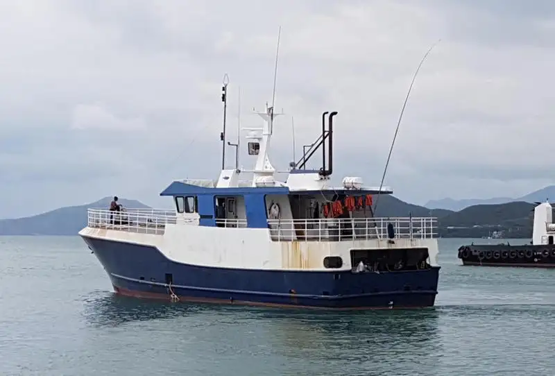 Kapal pukat untuk dijual
