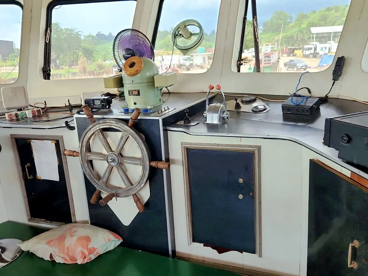 Kapal pendarat, tank untuk dijual