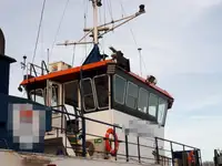 Kapal tunda untuk dijual
