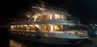 Kapal pesiar untuk dijual