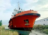Kapal pasokan dijual