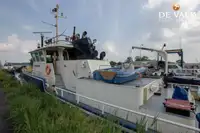 Kapal patroli untuk dijual