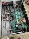 Kapal pengangkut LNG untuk dijual