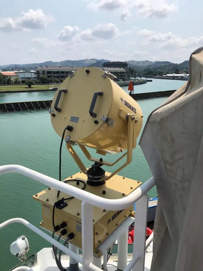 Kapal tunda untuk dijual