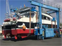 Katamaran dijual