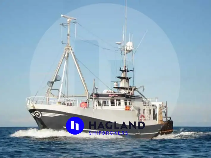 Kapal pengangkut ikan hidup untuk dijual