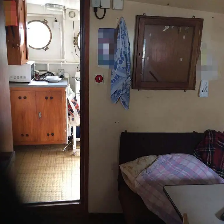 Kapal tunda untuk dijual