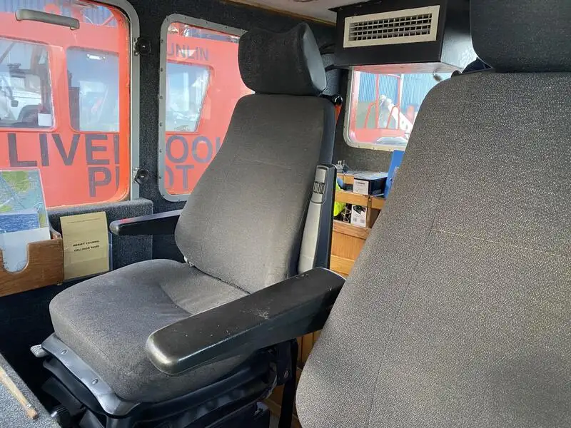Kapal pandu untuk dijual