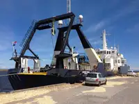 Kapal penelitian dijual