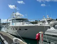 Kapal penelitian untuk dijual