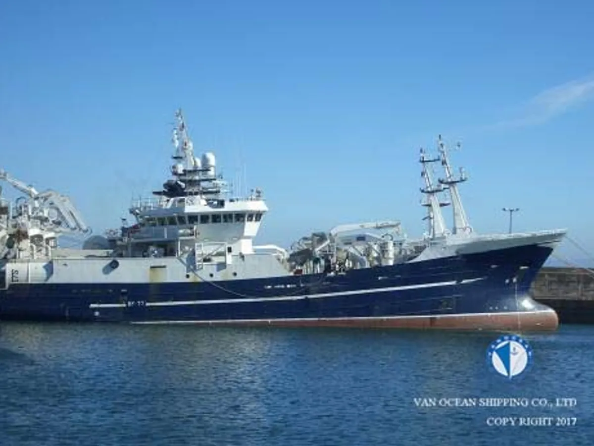 Kapal pukat untuk dijual