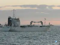 kapal karang dijual