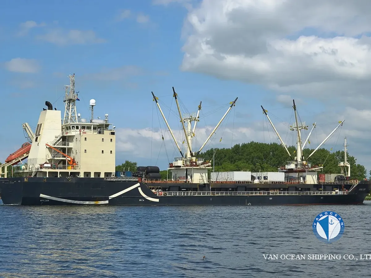 Kapal pendingin untuk dijual