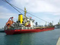 Kapal pengangkut barang curah untuk dijual