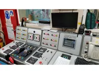 Kapal penelitian untuk dijual