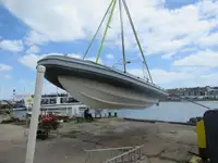Perahu karet kaku untuk dijual