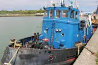 Kapal tunda untuk dijual