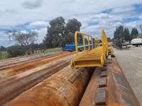 Rig pengeboran lepas pantai untuk dijual