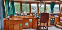 Kapal pendarat, tank untuk dijual