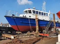 Kapal patroli dijual