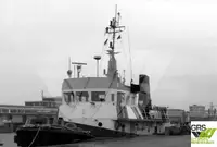 Kapal penarik dijual