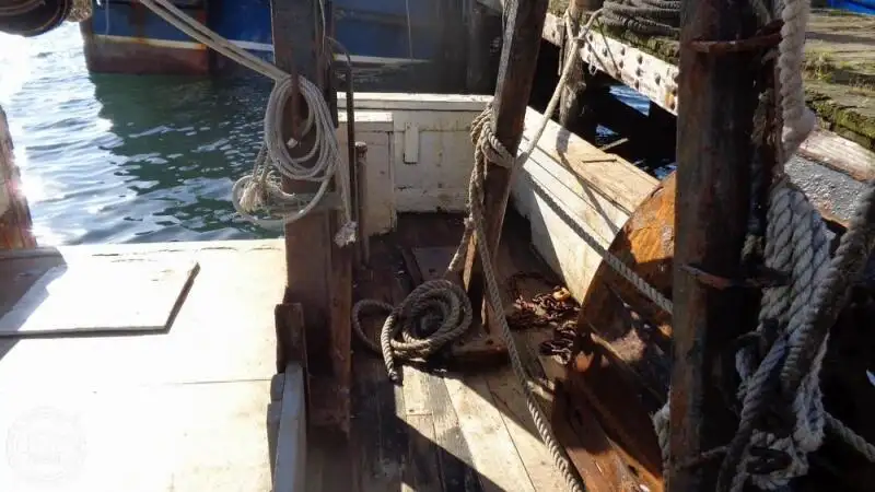 Kapal pukat untuk dijual