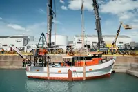 Trawler dijual