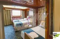 Kapal pesiar untuk dijual