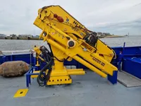 Kapal kru untuk dijual
