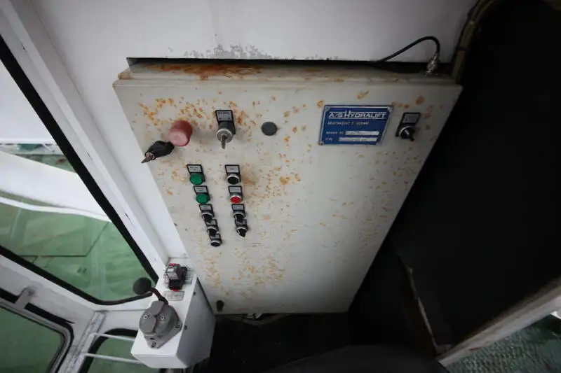 Kapal pengangkut barang curah untuk dijual