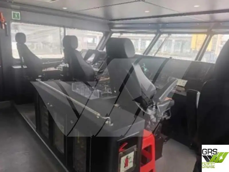 Kapal pesiar untuk dijual