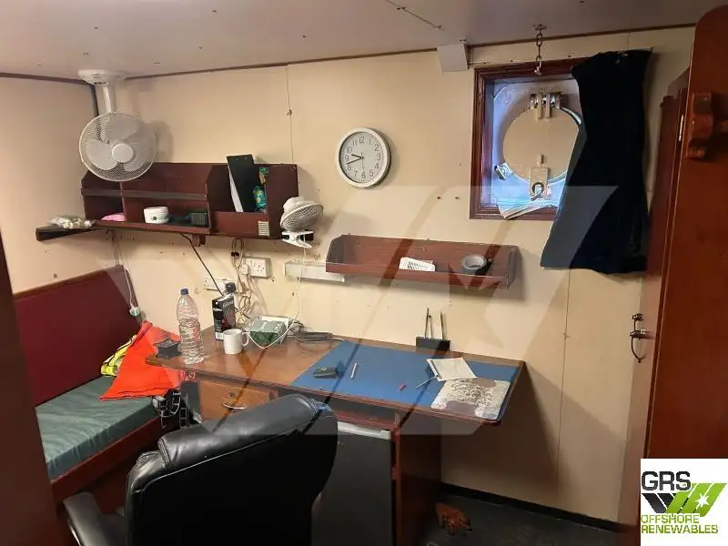 Kapal suplai untuk dijual