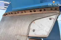 Kapal layar hidrofotil untuk dijual
