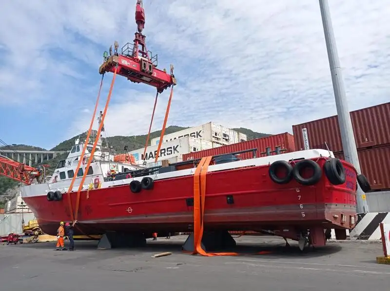 Kapal kontainer untuk dijual