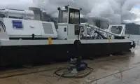 Kapal keruk dijual