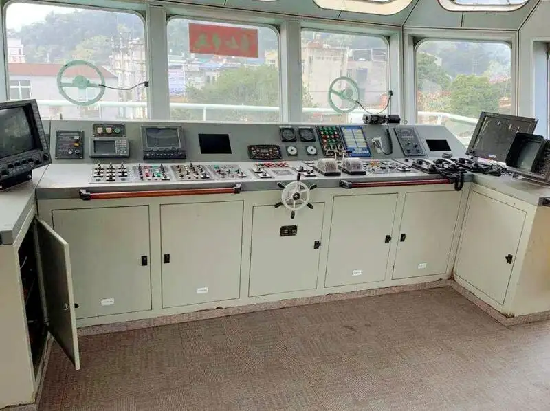 Kapal suplai untuk dijual