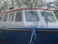 Kapal patroli untuk dijual