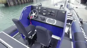 Perahu karet kaku untuk dijual