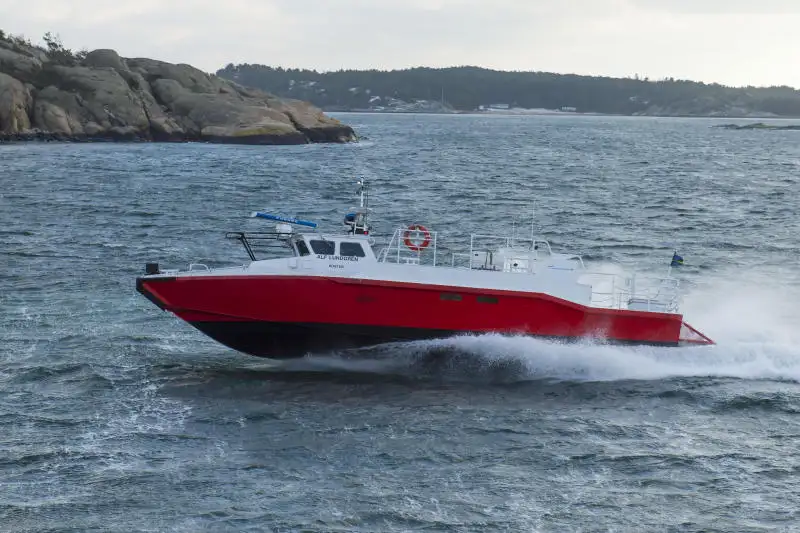 Kapal penyelamat untuk dijual