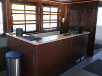 Kapal pesiar untuk dijual