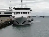 Kapal pesiar untuk dijual