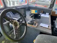 Kapal kru untuk dijual