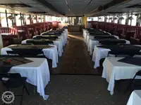 Kapal pesiar untuk dijual