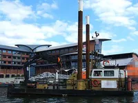 Kapal keruk untuk dijual