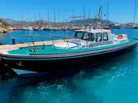 Kapal percontohan dijual