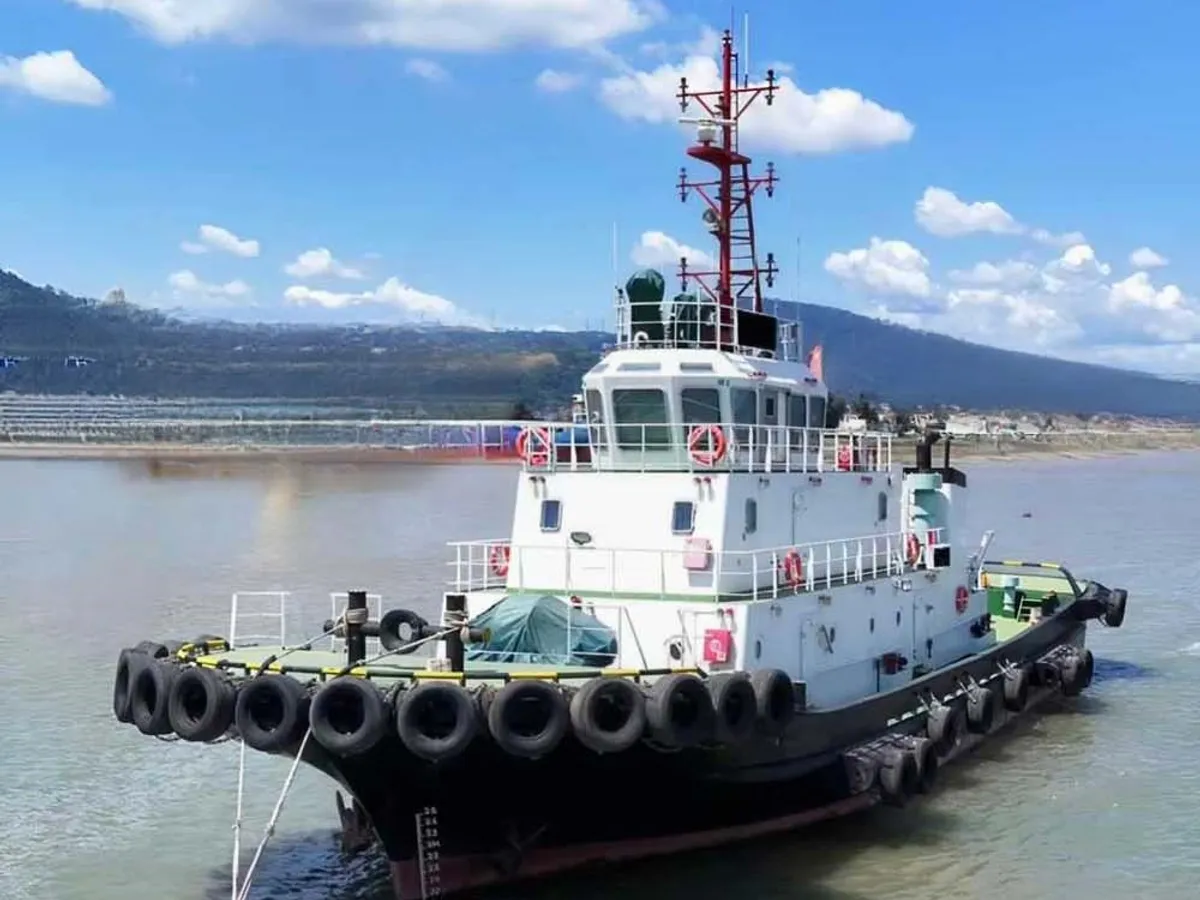 Kapal tunda untuk dijual