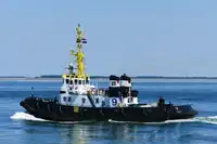 Kapal penarik dijual